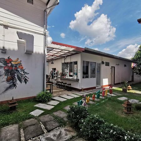 We Chiang Mai Guesthouse 2 Екстер'єр фото