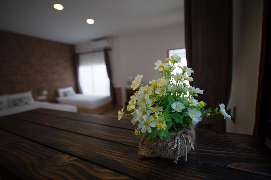 We Chiang Mai Guesthouse 2 Екстер'єр фото