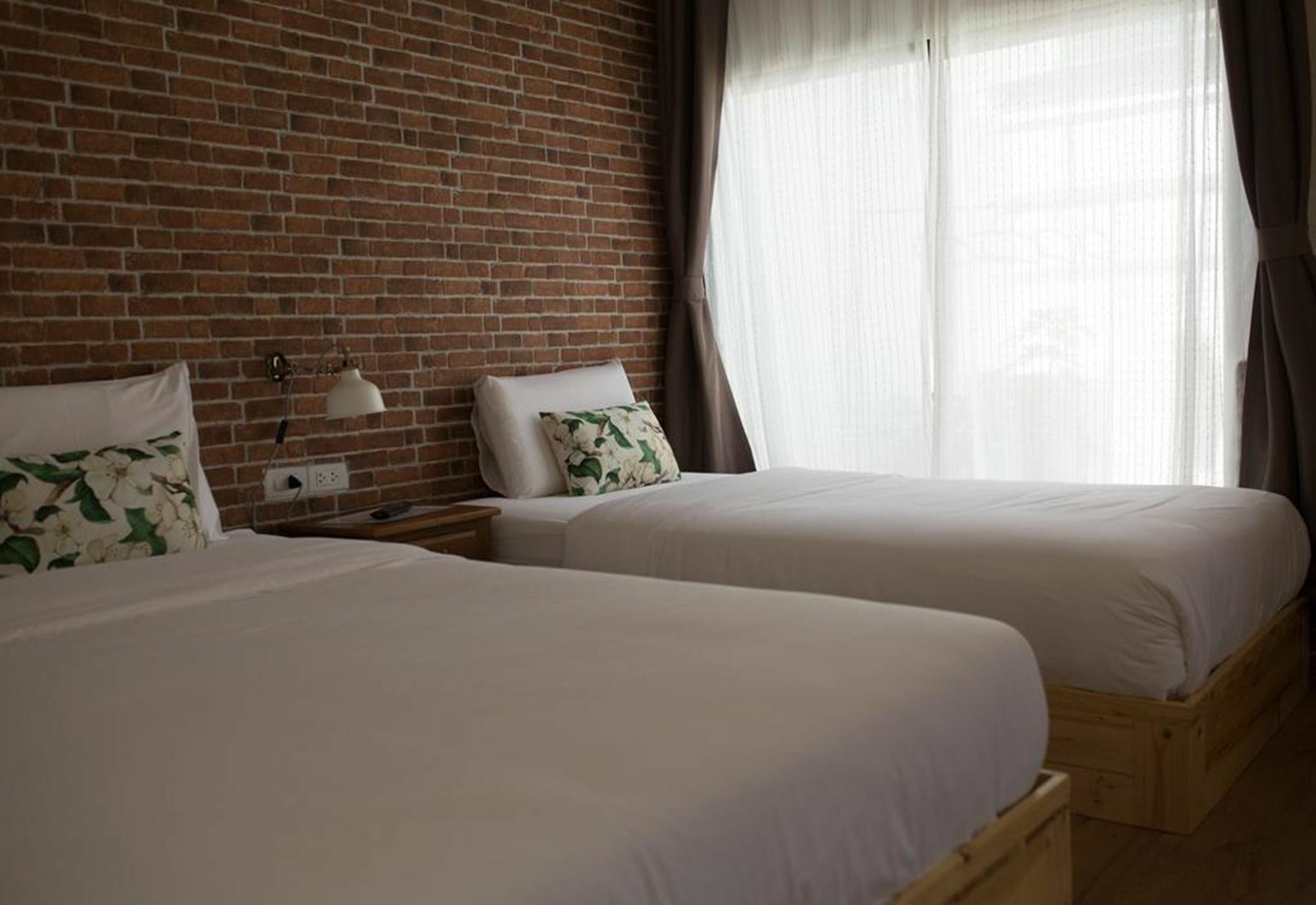 We Chiang Mai Guesthouse 2 Екстер'єр фото