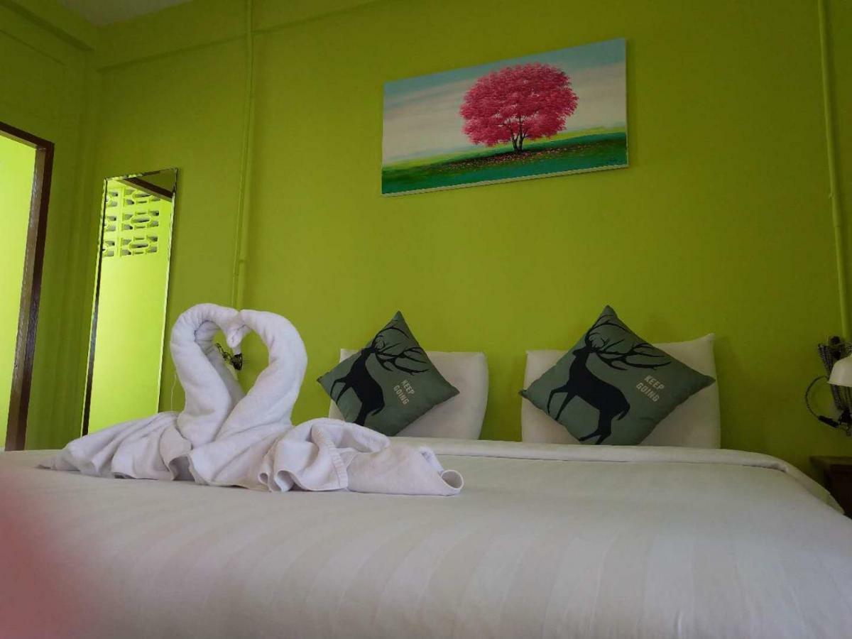 We Chiang Mai Guesthouse 2 Екстер'єр фото