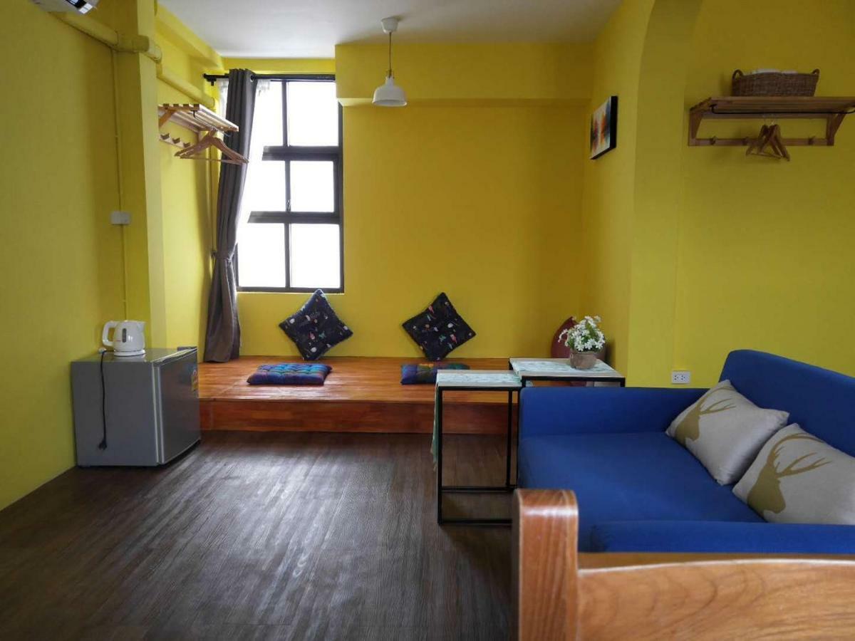 We Chiang Mai Guesthouse 2 Екстер'єр фото
