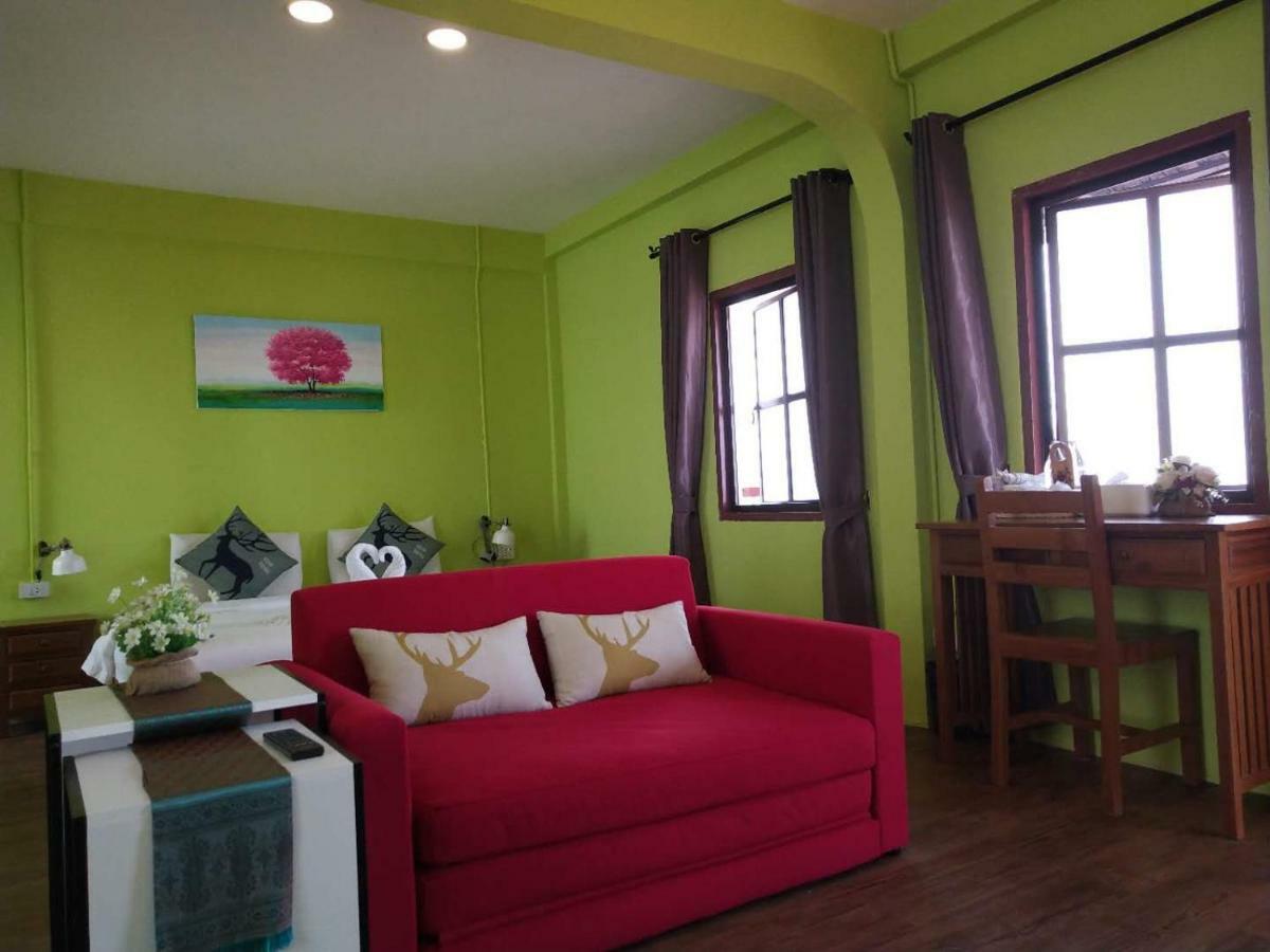 We Chiang Mai Guesthouse 2 Екстер'єр фото